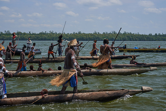 Agats Paddlers
