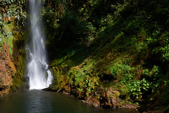 Ambua Waterfall