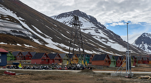 Longyearbyen In Town
