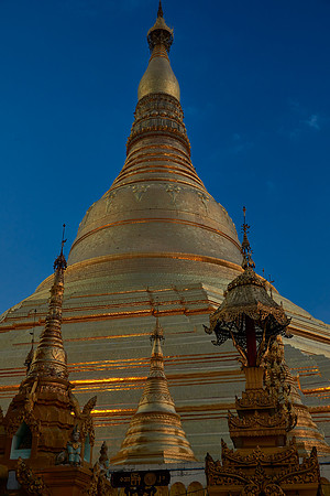 Shwedagon - Waning Light