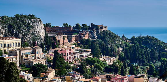 Teatro Antico On High