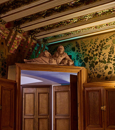 Dining Entrance