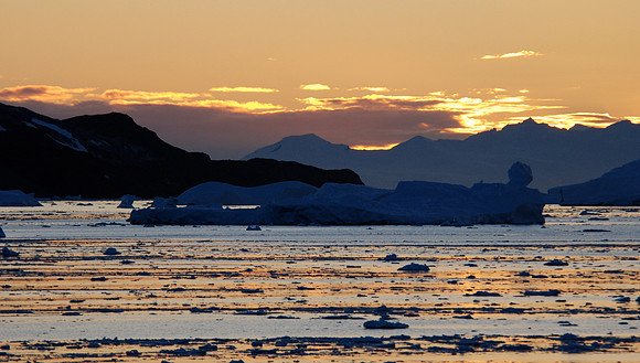Late Antarctic Sunset (9:54 pm)